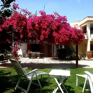La Depandance Di Rosa Locazioni Brevi Mondello
